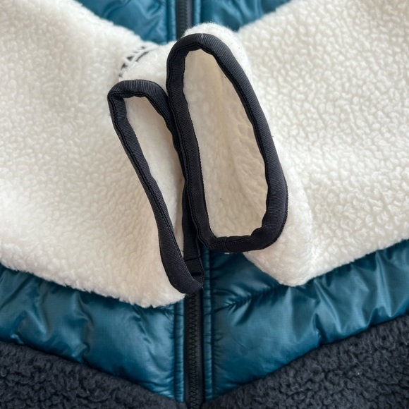 Mountain Hardware Altius hybrid jacket - Picture 5 of 13